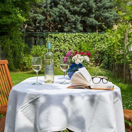 Casa Flora 3-Minutes' Walk From The Beach Novigrad  Exterior photo